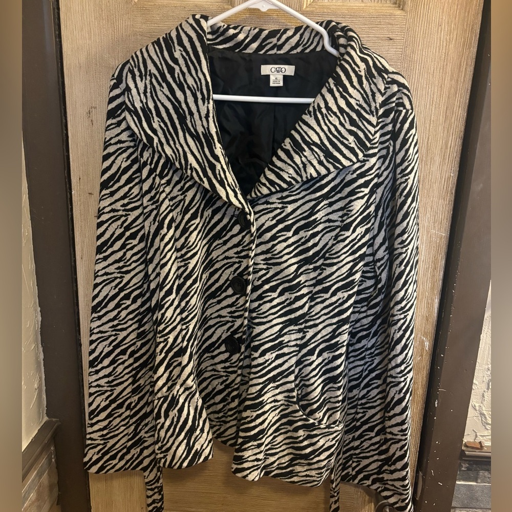 Cato Black & White Zebra-Print Collared Blazer Style